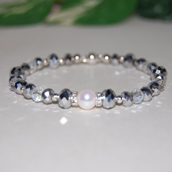 Freshwater Pearl Bracelet,Black Bracelet,Pearl and Black Glass Beads Bracelet - Picture 2 of 2